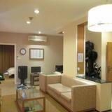 HBT Court Serviced Apartment - Managed By Dragon Fly — фото 3