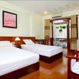 Nhi Trung Hotel — фото 1